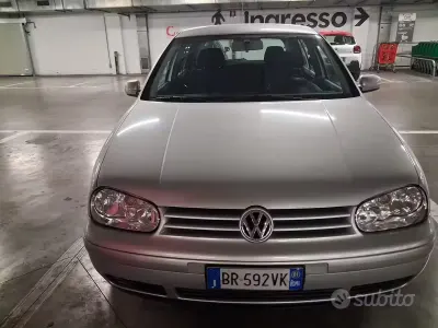 Usata VW Golf IV Comfortline 110 CV (80 kW) 2001 Grigio Berlina