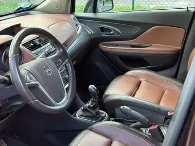 Usata Opel Mokka Cosmo 140 CV (102 kW) 2015 Marrone SUV