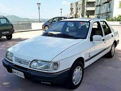 Usata Ford Sierra 120 CV (88 kW) 1992 Bianco Berlina