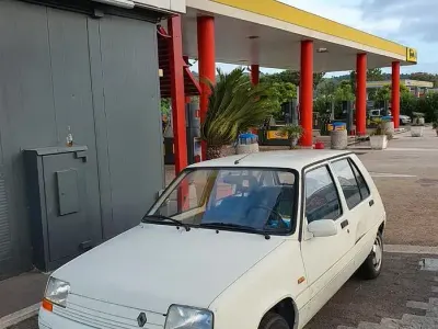 Usata Renault Super 5 94 CV (69 kW) 1988 Utilitaria