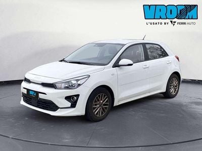 Usata Kia Rio Style 84 CV (61 kW) 2023 Bianco Berlina