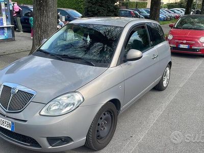 usata Lancia Ypsilon 1.4 gpl