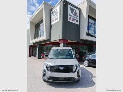 Usata Ford Tourneo Courier Titanium 124 CV (91 kW) 2025 Bianco Monovolume