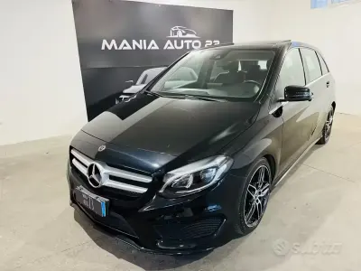 Usata Mercedes B180 Premium 109 CV (80 kW) 2018 Nero Utilitaria