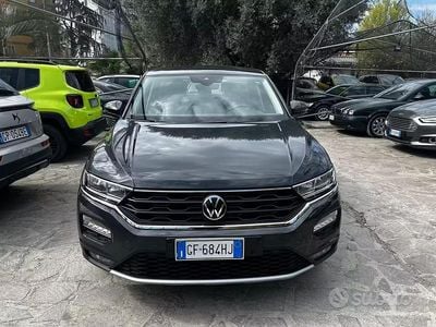 Usata VW T-Roc Style 116 CV (85 kW) 2021 Grigio SUV