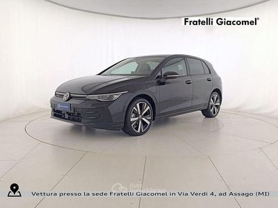 Grenadill black metallizzato Nuova 2025 VW Golf Edition Berlina | 32.900 € (Ottimo prezzo)