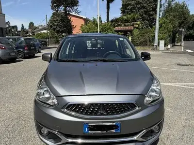 Usata Mitsubishi Space Star Invite 71 CV (52 kW) 2018 Utilitaria