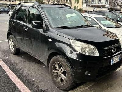 Usata Daihatsu Terios 86 CV (63 kW) 2011 Nero SUV