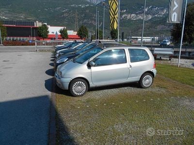 Usata Renault Twingo 58 CV (42 kW) 2003 Grigio Utilitaria