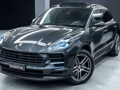 Usata Porsche Macan 245 CV (180 kW) 2020 Grigio scuro metall perlato SUV