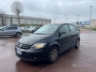 Usata VW Golf V Comfortline 101 CV (74 kW) 2007 Nero Berlina
