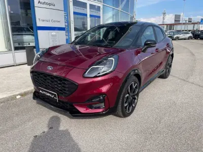 Usata Ford Puma ST-Line X 125 CV (91 kW) 2023 Vivid red SUV