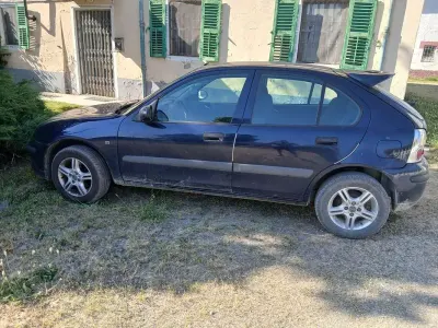 Usata Rover 25 109 CV (80 kW) 2003 Utilitaria