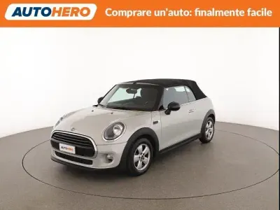 Usata Mini Cooper D Cabriolet 116 CV (85 kW) 2018 Argento Cabrio