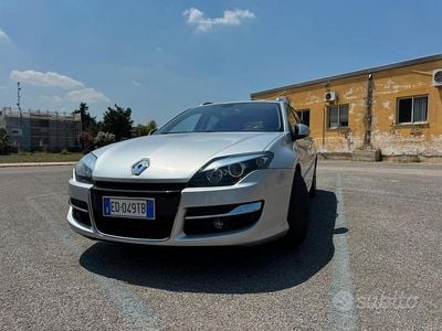 Usata Renault Laguna III 175 CV (128 kW) 2011 Grigio Station wagon