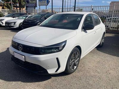 Bianco Nuova 2025 Opel Corsa | 16.000 € (Ottimo prezzo)