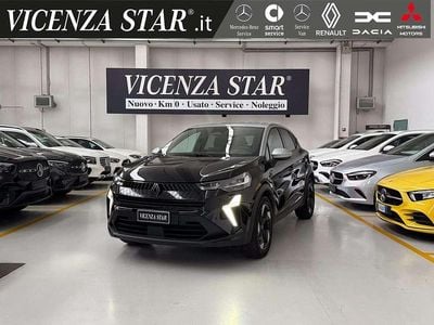 Usado Renault Captur Techno 91 CV (66 kW) 2025 Negro SUV