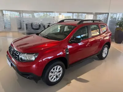 Usata Dacia Duster Comfort 114 CV (83 kW) 2022 Rosso SUV