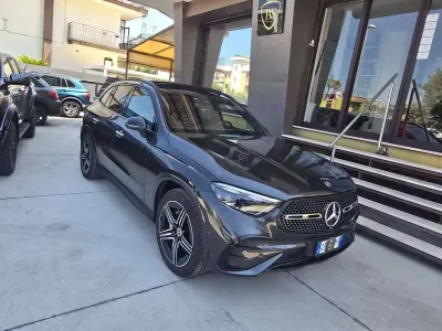 Usata Mercedes GLC220 AMG Line Premium Plus 197 CV (144 kW) 2023 Grigio SUV