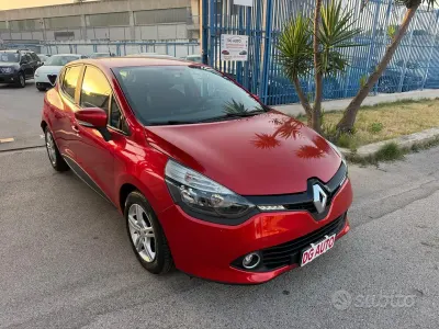 Usata Renault Clio IV 75 CV (55 kW) 2016 Rosso Berlina