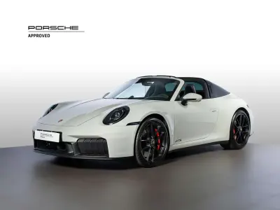 Usata Porsche 992 541 CV (397 kW) 2025 Gesso Cabrio