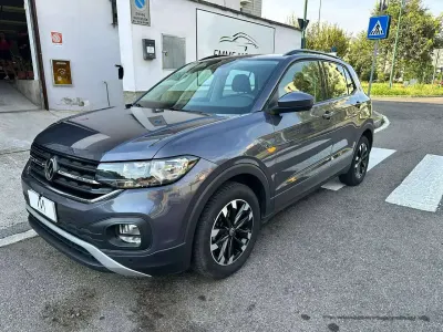 Usata VW T-Cross Style 150 CV (110 kW) 2022 Smoke grey SUV