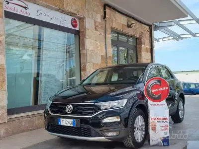 Usata VW T-Roc Style 116 CV (85 kW) 2020 Nero SUV