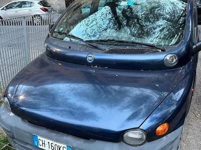 Usata Fiat Multipla 103 CV (75 kW) 2002 Blu Monovolume