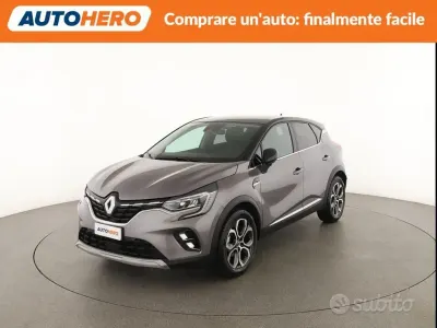 Usata Renault Captur Intens 131 CV (96 kW) 2020 Grigio SUV