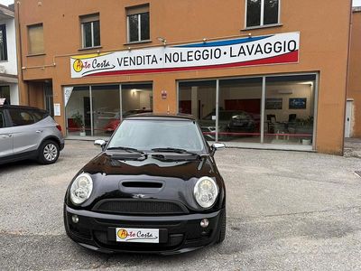 Usata Mini Cooper S 211 CV (155 kW) 2005 Nero Utilitaria