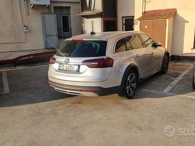 Usata Opel Insignia 170 CV (125 kW) 2016 Grigio Station wagon