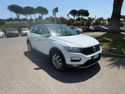 Usata VW T-Roc Style 116 CV (85 kW) 2020 Bianco SUV