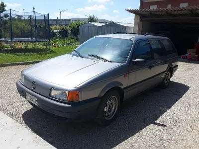 Usata VW Passat 90 CV (66 kW) 1990 Grigio Station wagon