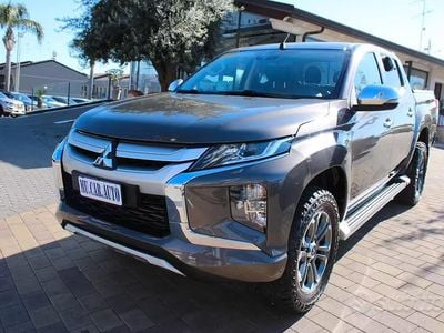 Occasion Mitsubishi L200 Select 150 ch (110 kW) 2020 Gris Pick-up
