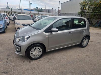 Usata VW up! 67 CV (49 kW) 2014 Argento Utilitaria