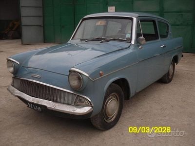 Usata Ford Anglia 1960 Blu Berlina
