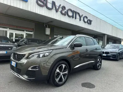 Usata Peugeot 3008 GT-line 131 CV (96 kW) 2019 Grigio SUV