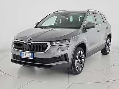 Usata Skoda Karoq Style 116 CV (85 kW) 2023 Grigio SUV