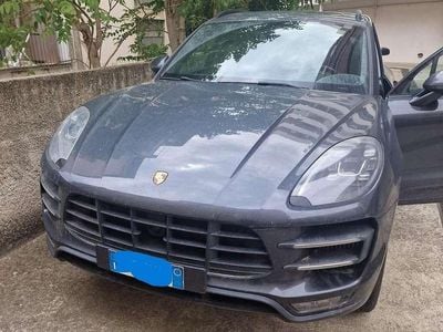 Porsche Macan Turbo