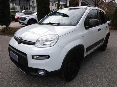 Bianco Usata 2018 Fiat Panda 4x4 Utilitaria | 12.900 € (Cara)