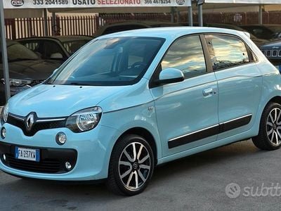 Usata Renault Twingo SE 69 CV (50 kW) 2015 Blu Utilitaria