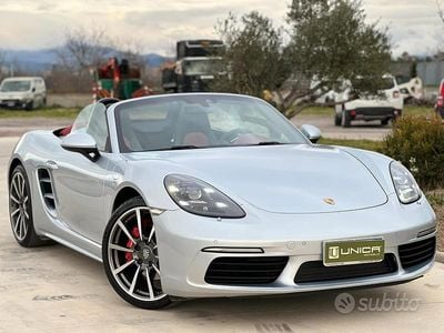 Usata Porsche 718 Boxster 349 CV (256 kW) 2016 Grigio Cabrio