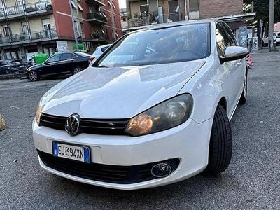 Usata VW Golf VI Comfortline 105 CV (77 kW) 2010 Bianco Utilitaria