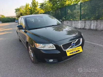 Usata Volvo V50