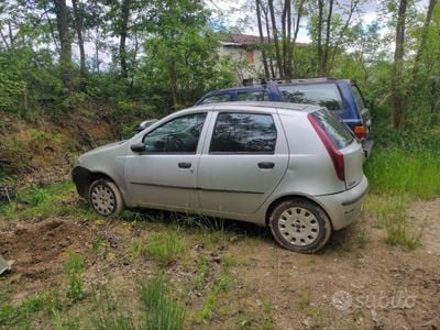 Usata Fiat Punto 77 CV (56 kW) 2009 Grigio Utilitaria