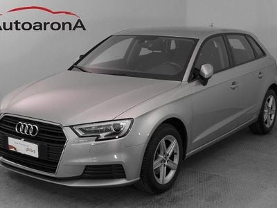 Usata Audi A3 Business 110 CV (80 kW) 2017 N2s argento metallizzato Berlina