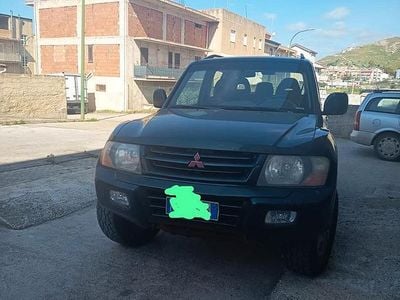 Usata Mitsubishi Pajero 116 CV (85 kW) 2003 Verde SUV