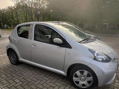 Usata Toyota Aygo 2003 Grigio Utilitaria