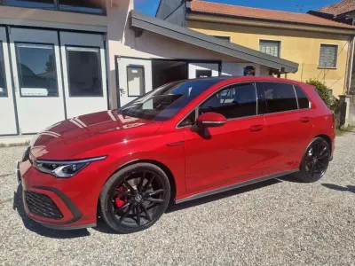 Usata VW Golf VIII GTI 245 CV (180 kW) 2021 Rosso Berlina