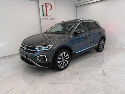Usata VW T-Roc Style 150 CV (110 kW) 2022 Grigio SUV